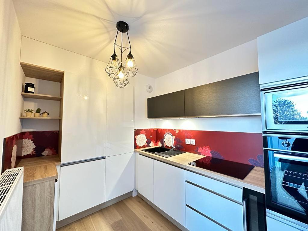 La Frontaliere Apartment Ambilly Екстериор снимка